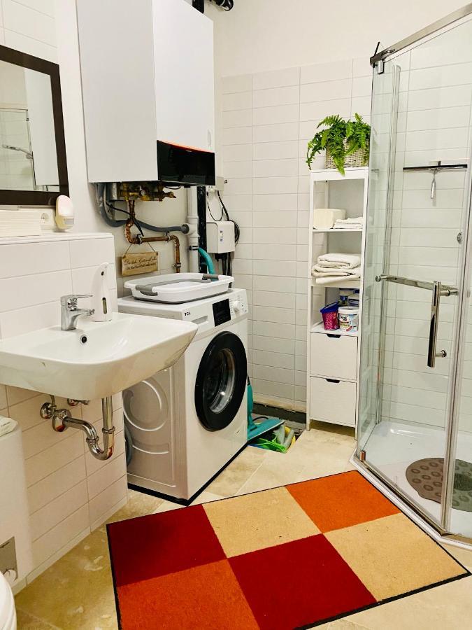 Ferienwohnung Haus Lena mit Garten im grünen Umland von Berlin Birkenwerder Exterior foto